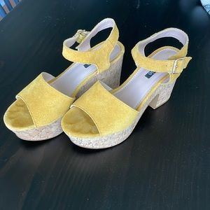 Kensie Platform Sandals